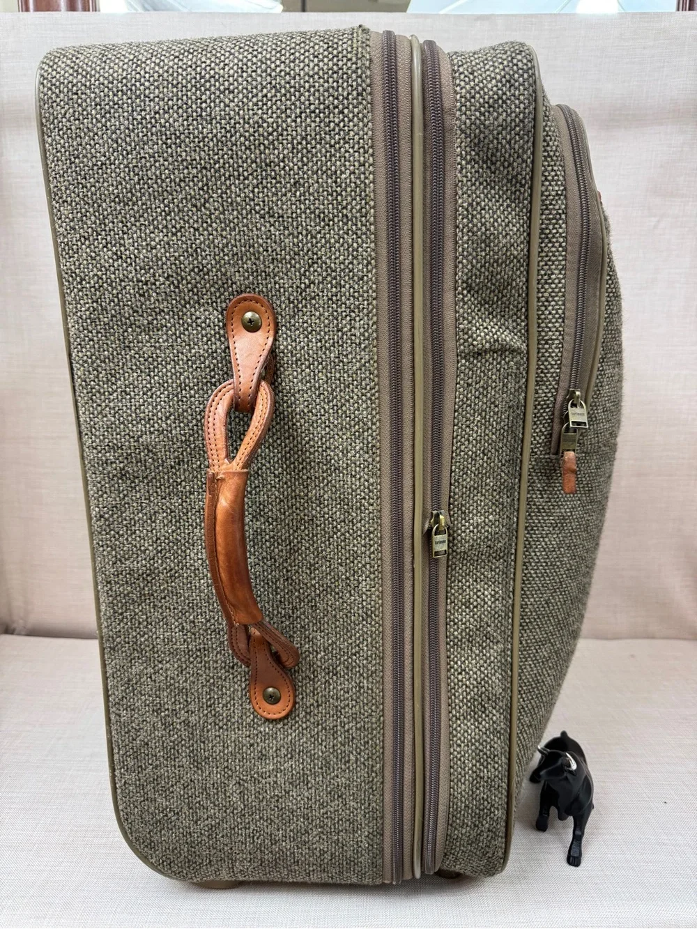 Hartmann Olive Tweed Rolling Carry-On with Tan Leather Trim
